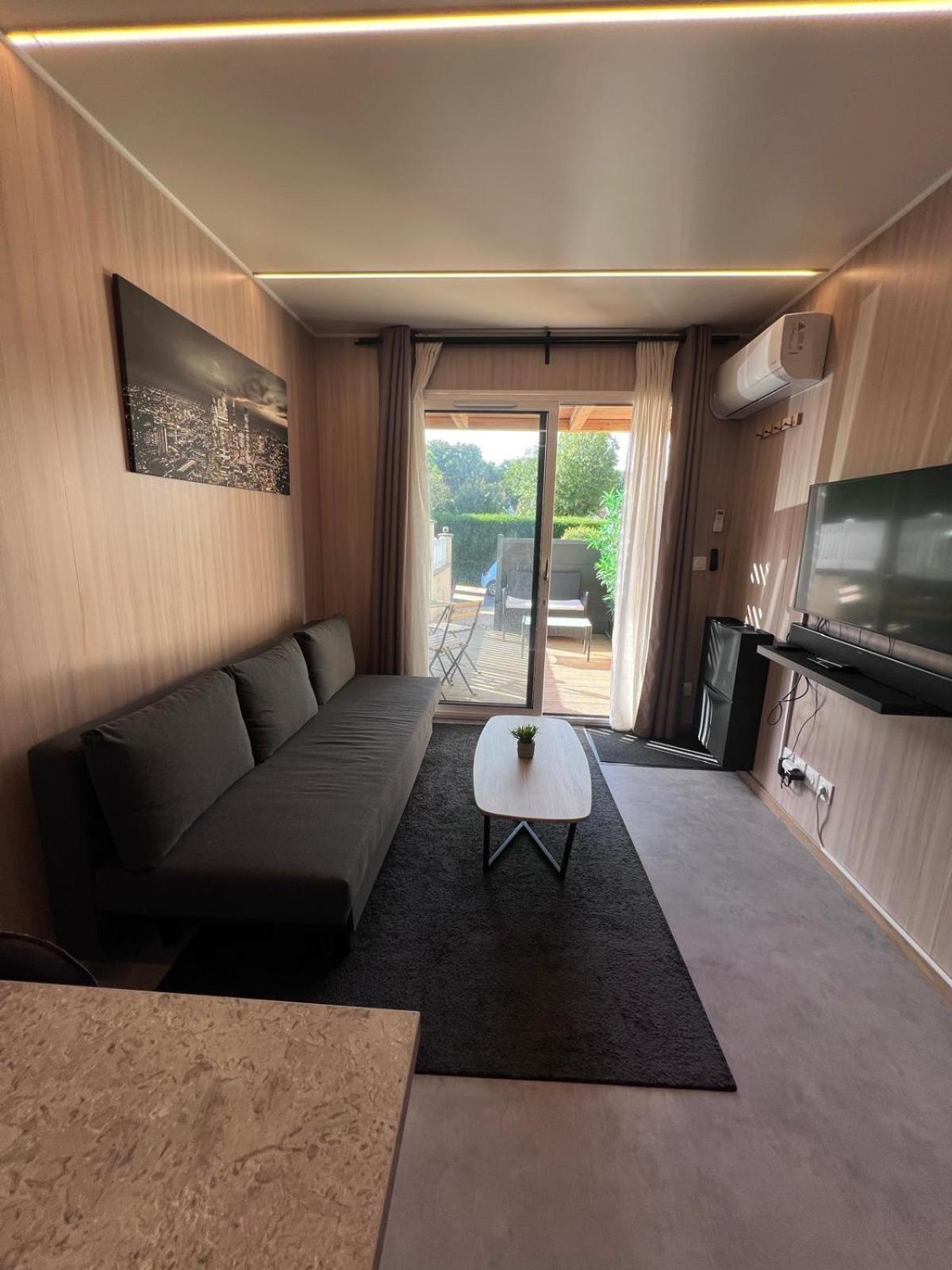 Tiny House Pour 4 A Disneyland Paris Coutevroult Extérieur photo